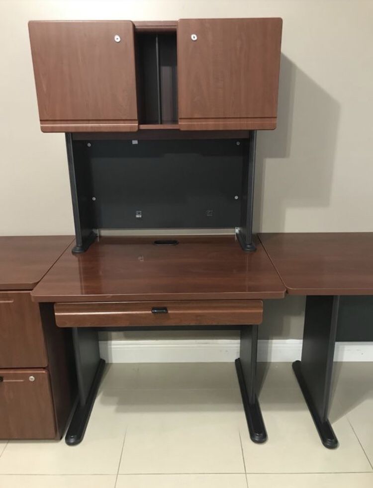 2 piece furniture set: desk with hutch & U shaped table