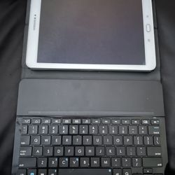 Samsung Tablet  White 