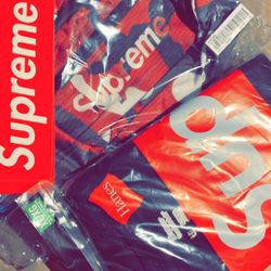 Supreme Bag & Tshirts