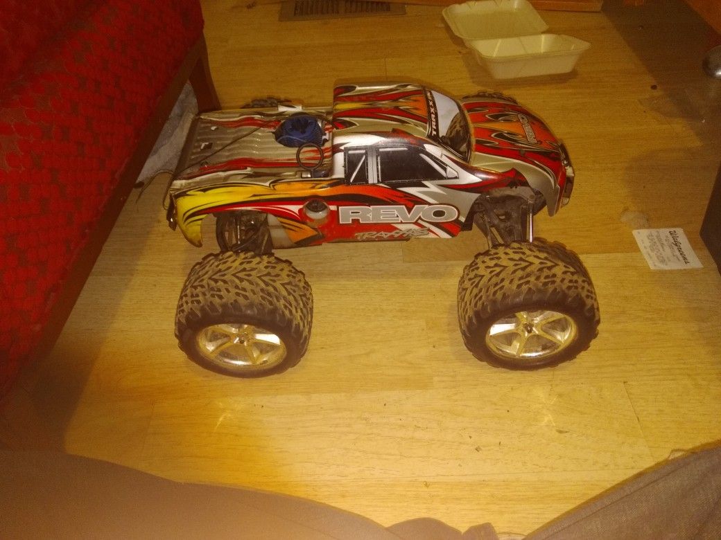 Traxxas revo 2.5r $175.00 obo