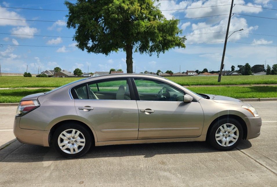 2011 Nissan Altima