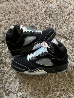 Jordan 5 Retro Black Metallic (Reimagined)