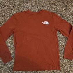 The North Face Men’s Medium Long Sleeve Shirt Orange 