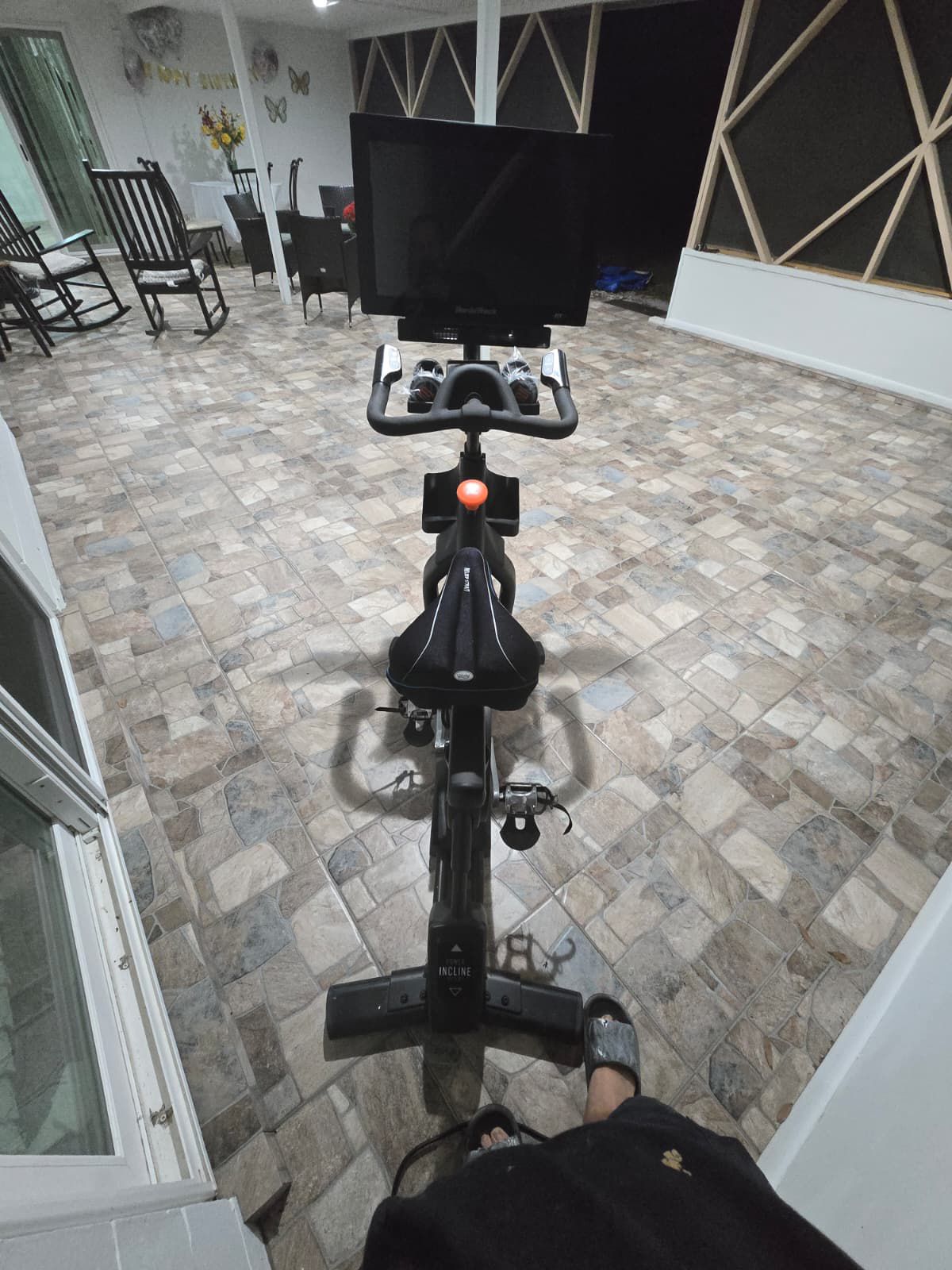 Bicicleta estacionaria / stationary bicycle