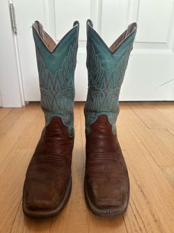 Circle G Teen Cowgirl Boots - size 3-1/2 kids/size 5 women’s