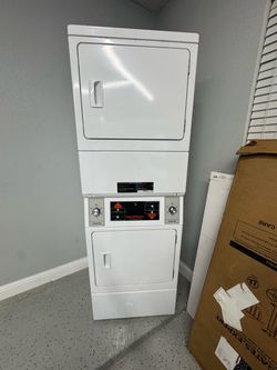 Speed queen commercial dryer
