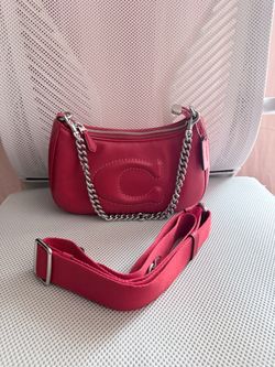 Coach Red Leather Shoulder Bag with Chain Strap