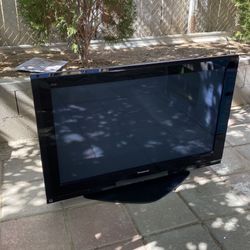 Panasonic flatscreen Tv 