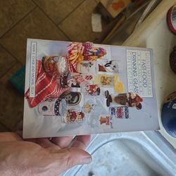 Chase, Mark. Contemporary Fast-Food and Drinking Glass Collectibles. 1988.