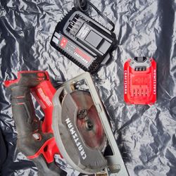 Juego de herramientas CRAFTSMAN 🔥
Se vende kit de herramientas eléctricas CRAFTSMAN en buen estado y funcionando al 100%.
Incluye: ✔ Sierra circular 