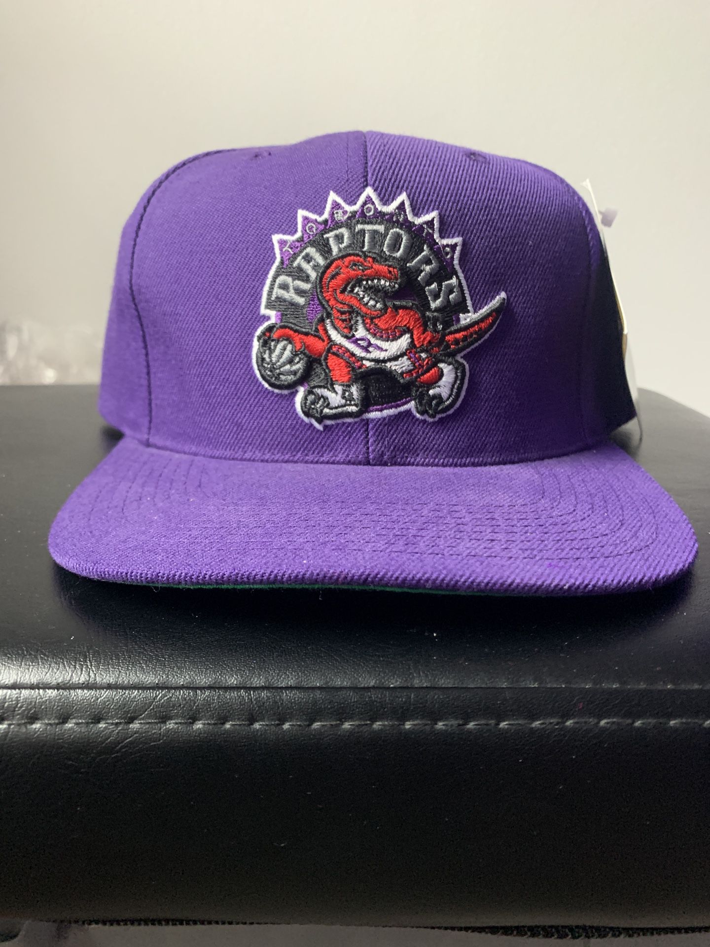 Toronto Raptors Retro Snapback Hat! Brand New! 