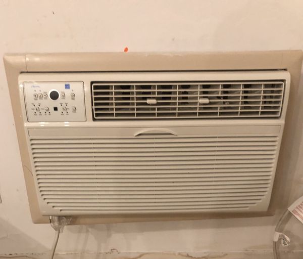 through the wall air conditioner 240 volt