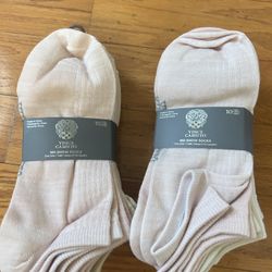 NWT Vince Camuto women no show socks 20 pairs 