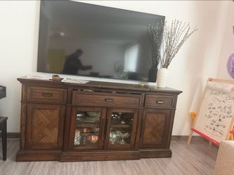 Bedroom set
