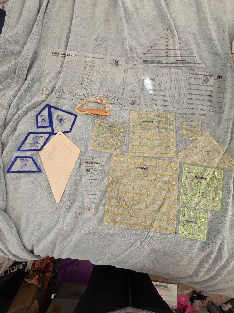 Lot Of 16 Quilting Templates 