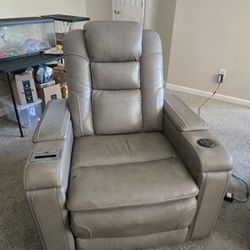 Recliner Chair 