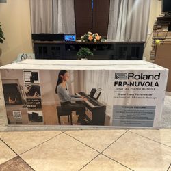 Roland FRP-NUVOLA Digital Piano Bundle