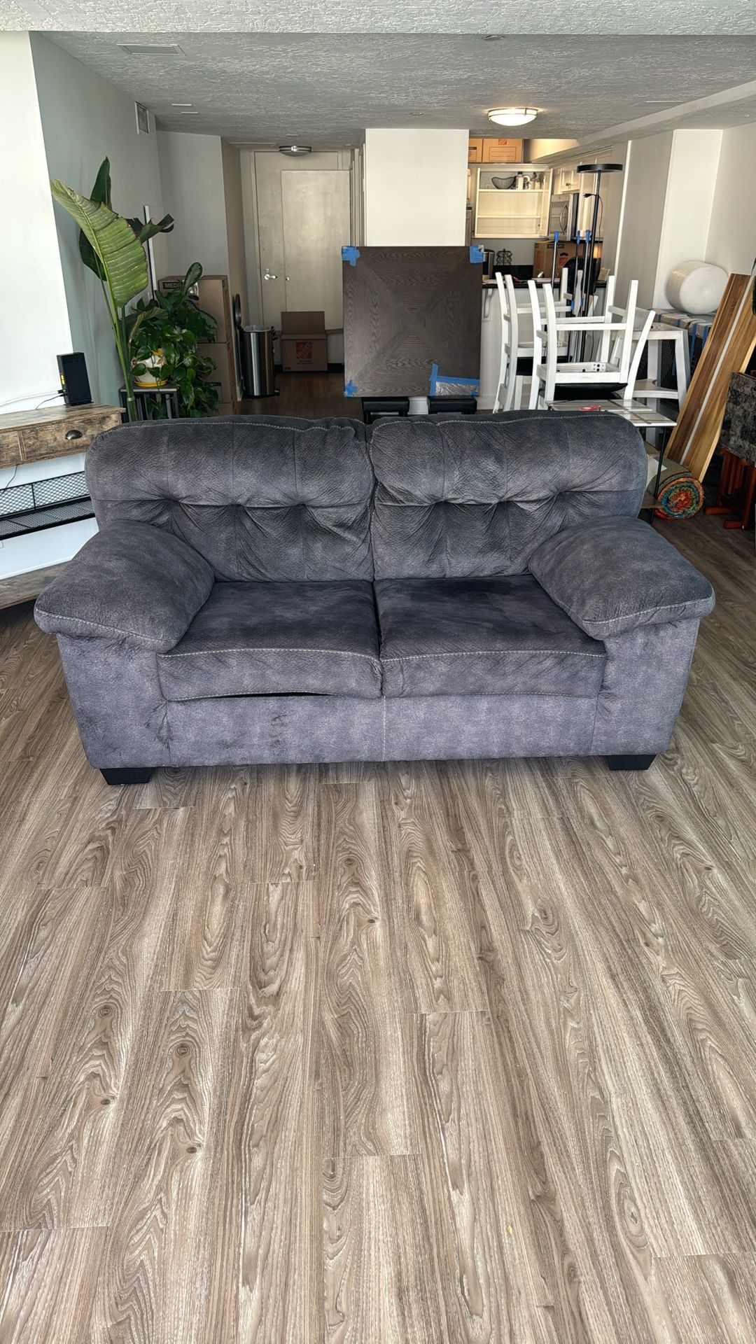 Loveseat