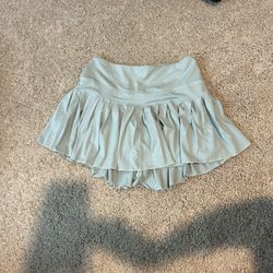 Athletic skirt size small