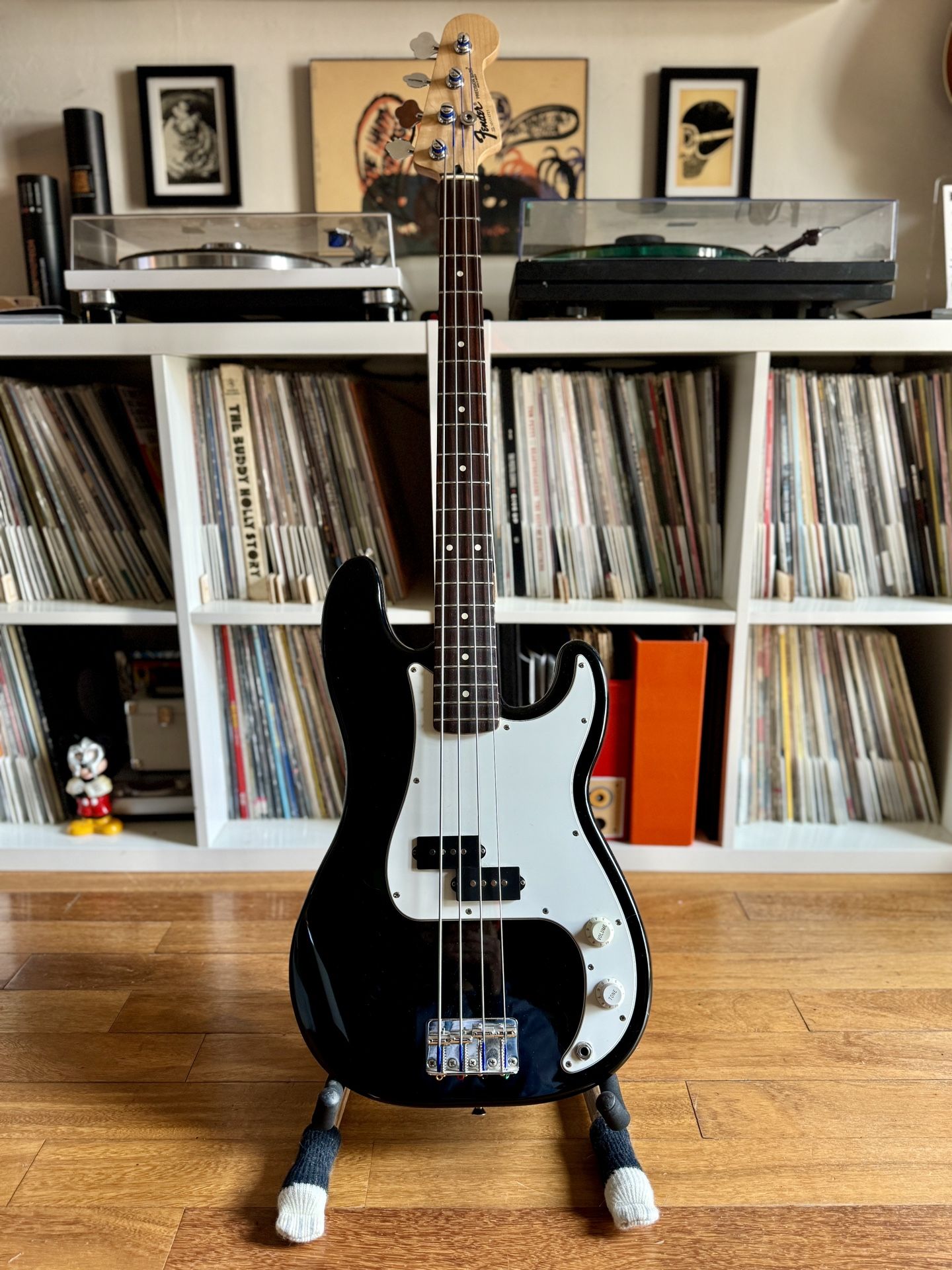 Fender Precision Bass – 1995 MIM – Rare Black Label Logo