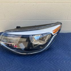 Kia Soul Headlight 2014-2019, Kia Soul Headlamp, Oem Original Part, driver side Light