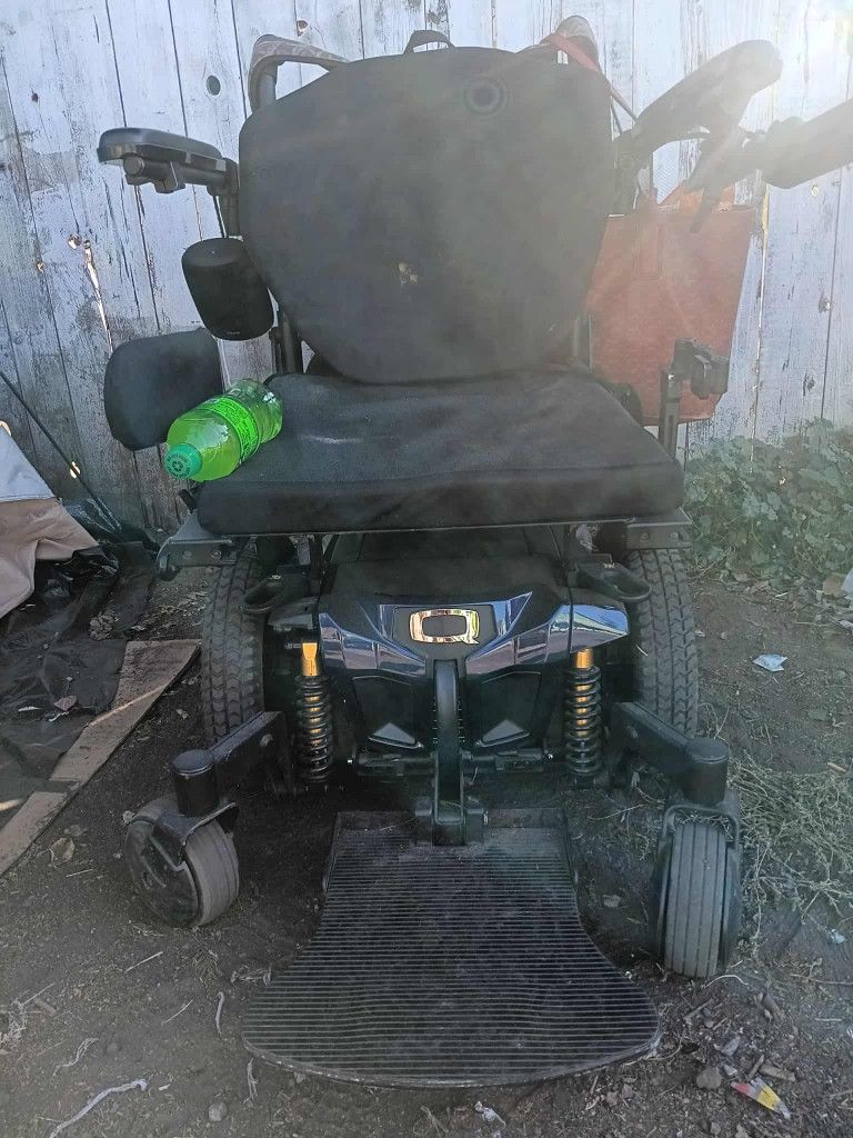 Quantam Edge 3 Electric Scooter