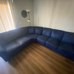 Sectional Couch 