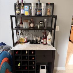Mini Bar