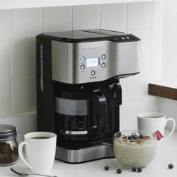 HAMILTON BEACH 12 CUP PROGRAMABLE COFFEE MAKER - $30.00