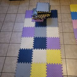 FREE Puzzle Mats