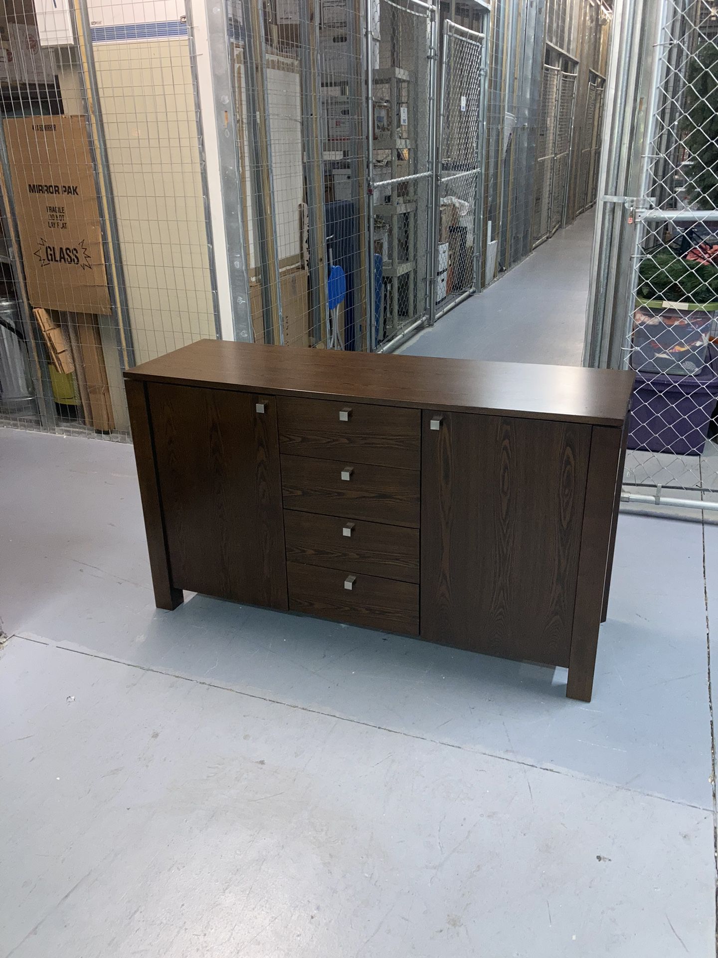 Wood TV Stand/Buffet DELIVERY~AVAILABLE 