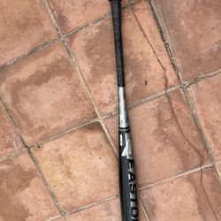 32’ Easton Z core BBCOR bat