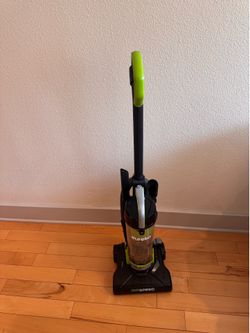 Eureka Airspeed Vacuum (moving need gone)