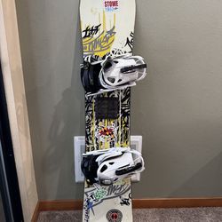 Burton 147cm Snowboard & K2 Cinch Bindings