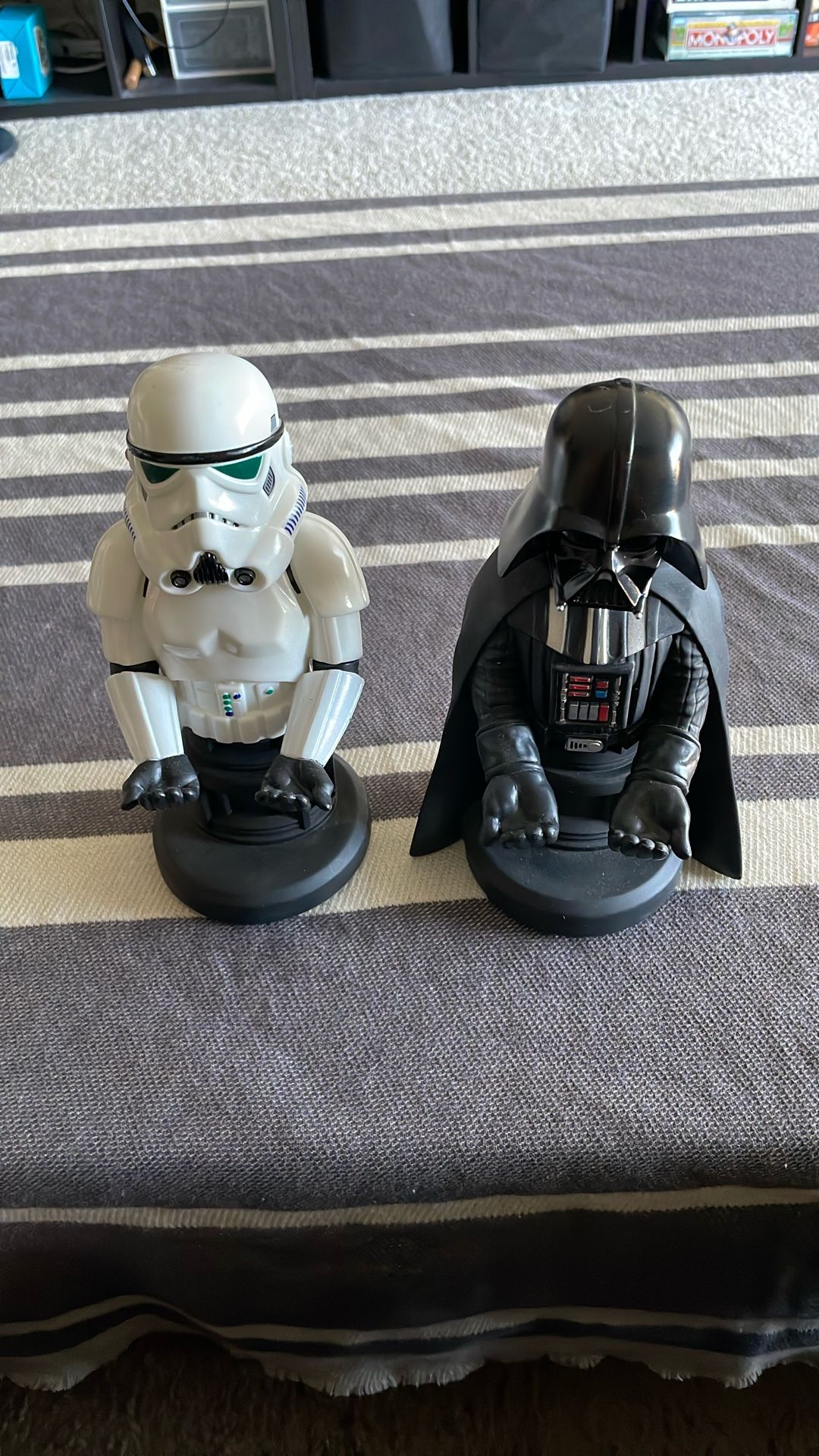 Darth Vader and Storm Trooper Controller Holder