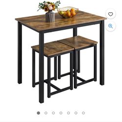 Small Table With 2 Stools 