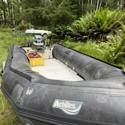 Achilles 16’ Black Aluminum Floor