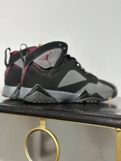 Air Jordan retro 7 Bordeaux GS Size 4Y VNDS