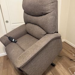 Lift chair