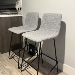 Set of 2 Modern Bar Stools – Grey Fabric & Black Metal Legs
