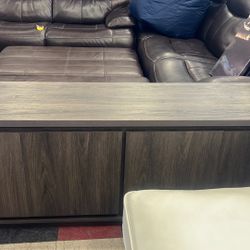 Tv Stands/ Consoles:Furniture/Muebles/