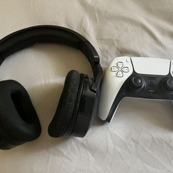 Ps5 Remote With Ps5 Headset 