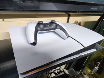 Selling my PlayStation 5 Slim Disc Edition, 1TB