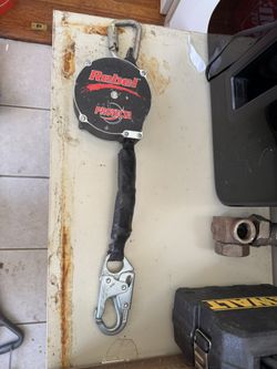 Protecta Rebel 20ft Self Retracting Lifeline SRL Fall Protection