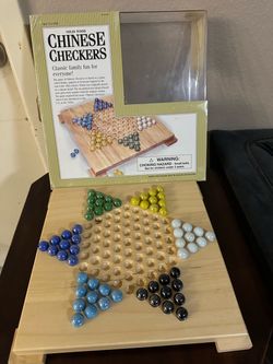 Chinese Checkers Game
