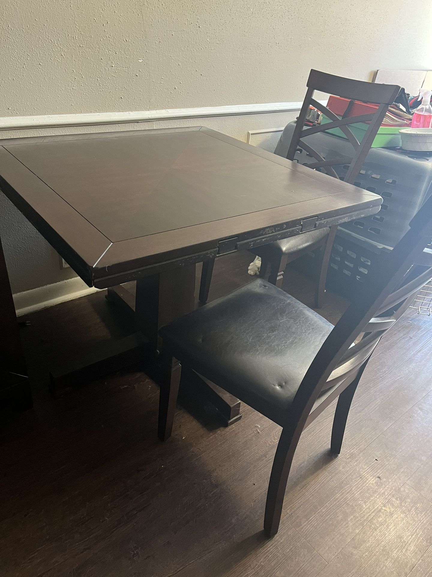 Dinning Room Or Kitchen Table With 4 Chairs