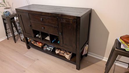 Cabinet/ Storage