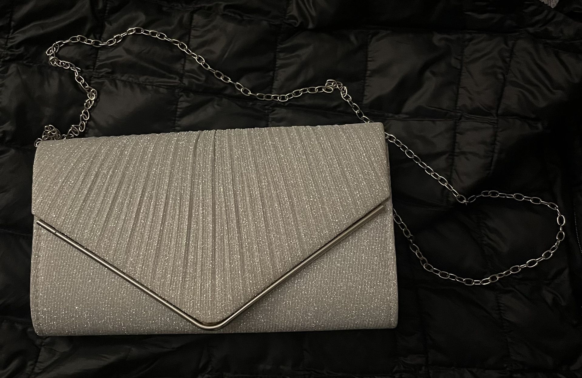 Stylish Silver Metallic Clutch – Like New!