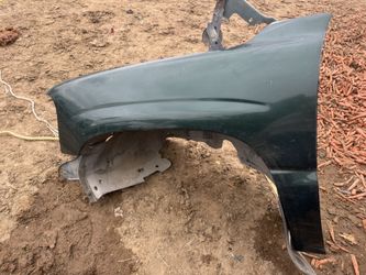 2002 gmc Sierra fenders $150 each 
