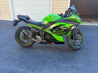 Kawasaki ninja 300